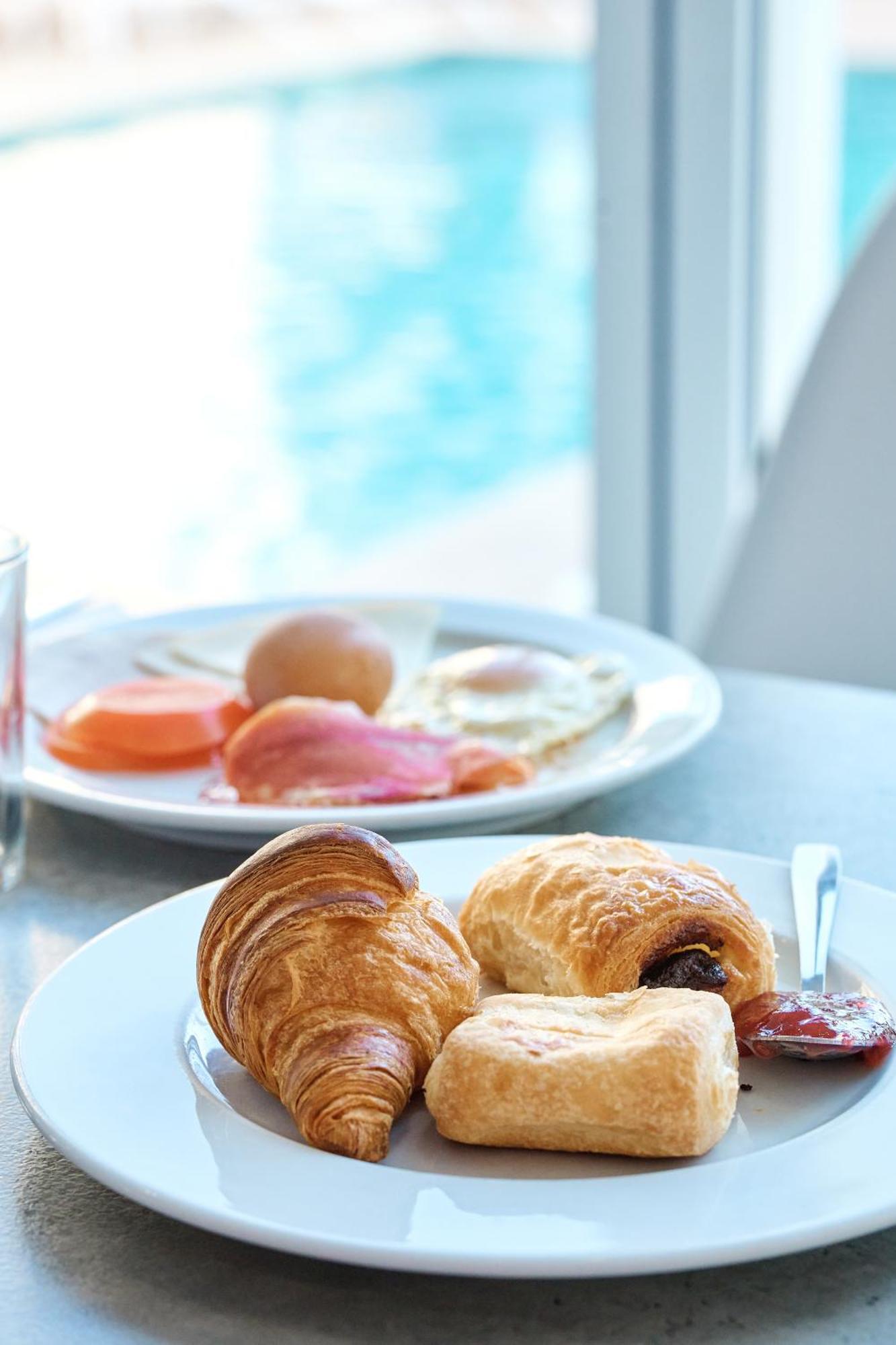 Bluewater Hotel Colonia de Sant Jordi Buitenkant foto