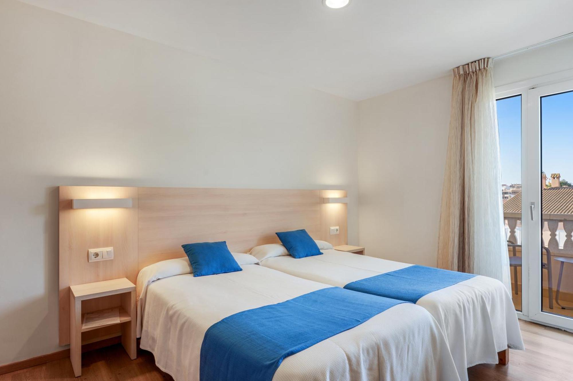 Bluewater Hotel Colonia de Sant Jordi Buitenkant foto